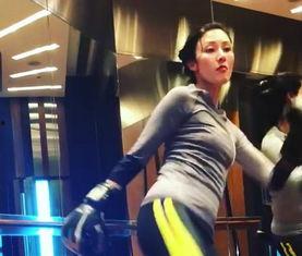 娱乐吃瓜酱打拳视频,揭秘打拳视频背后的精彩瞬间