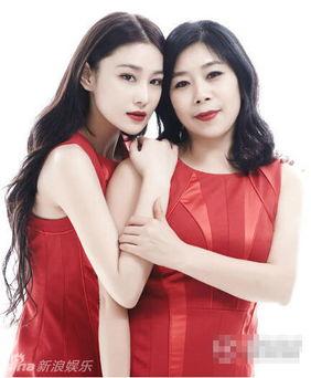 娱乐吃瓜酱戏精母女,一场母女间的戏精盛宴